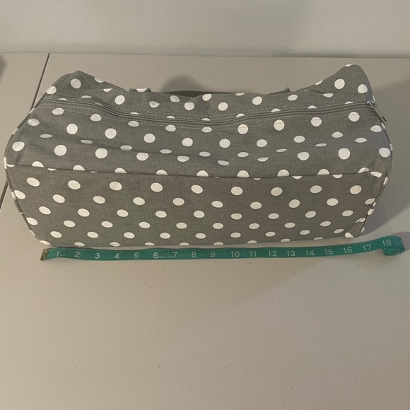 NWOT Grey/White Polka Dot Duffel Bag - Picture 5 of 10